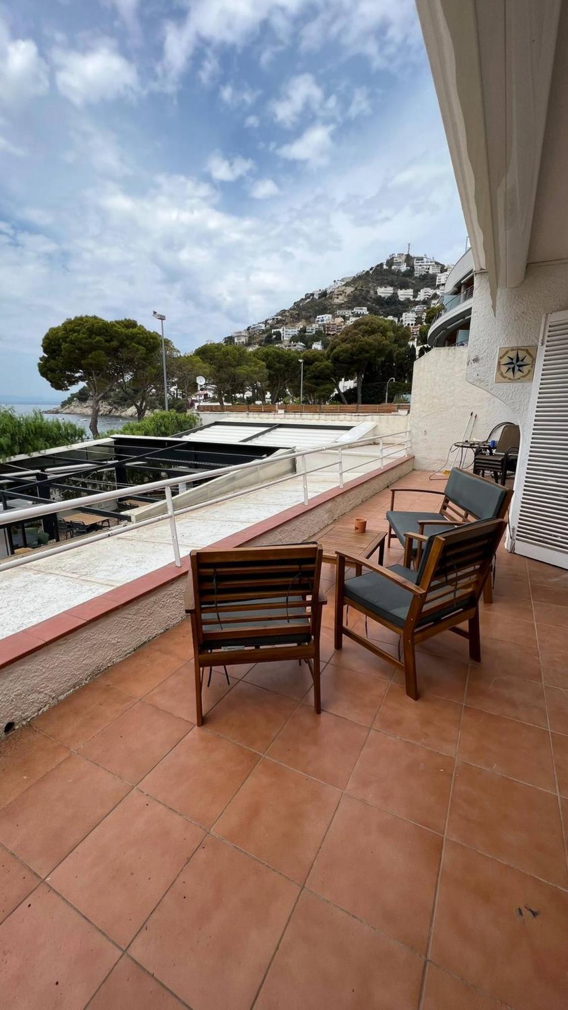 Precioso Apartamento Moderno En Primera Linea Del Mar Av-11 Roses Dış mekan fotoğraf