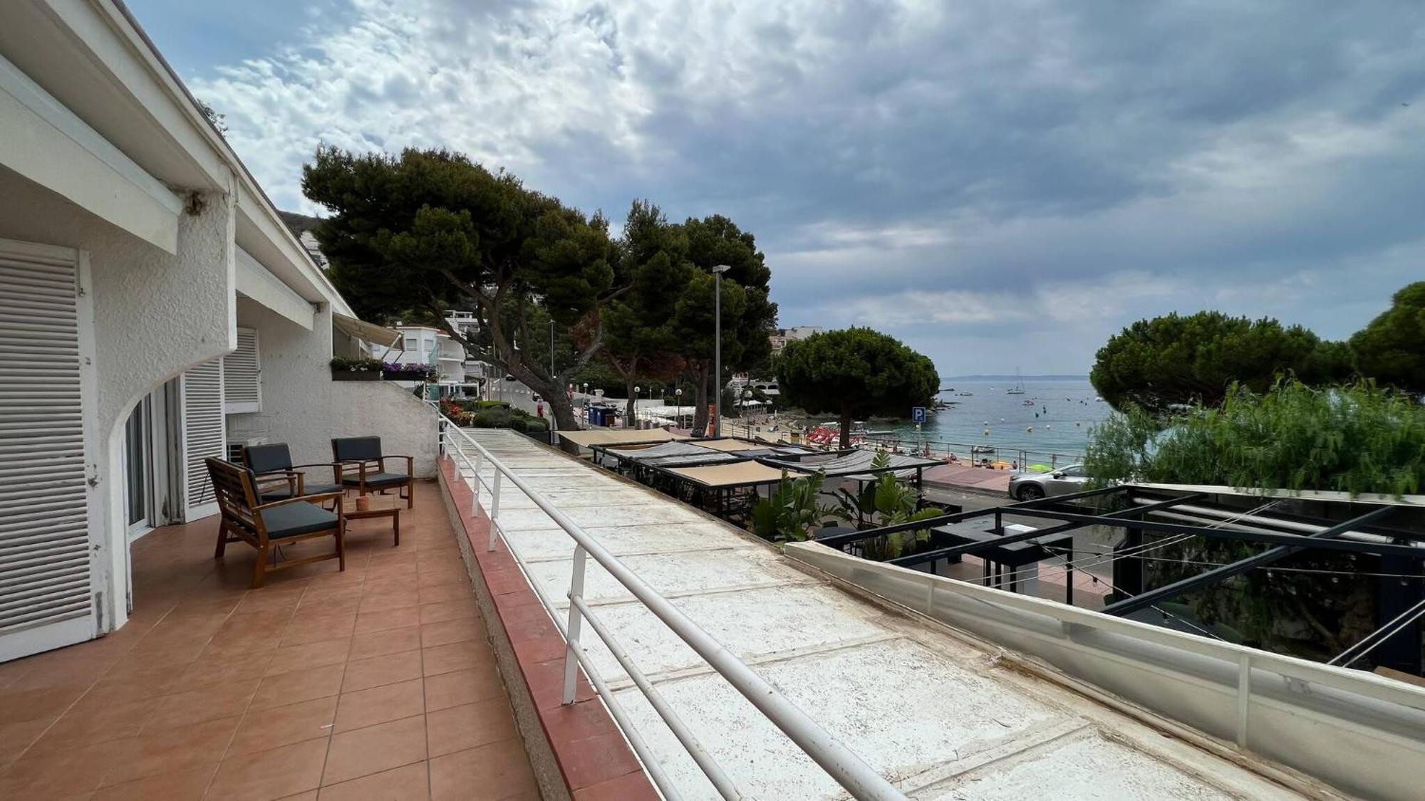 Precioso Apartamento Moderno En Primera Linea Del Mar Av-11 Roses Dış mekan fotoğraf