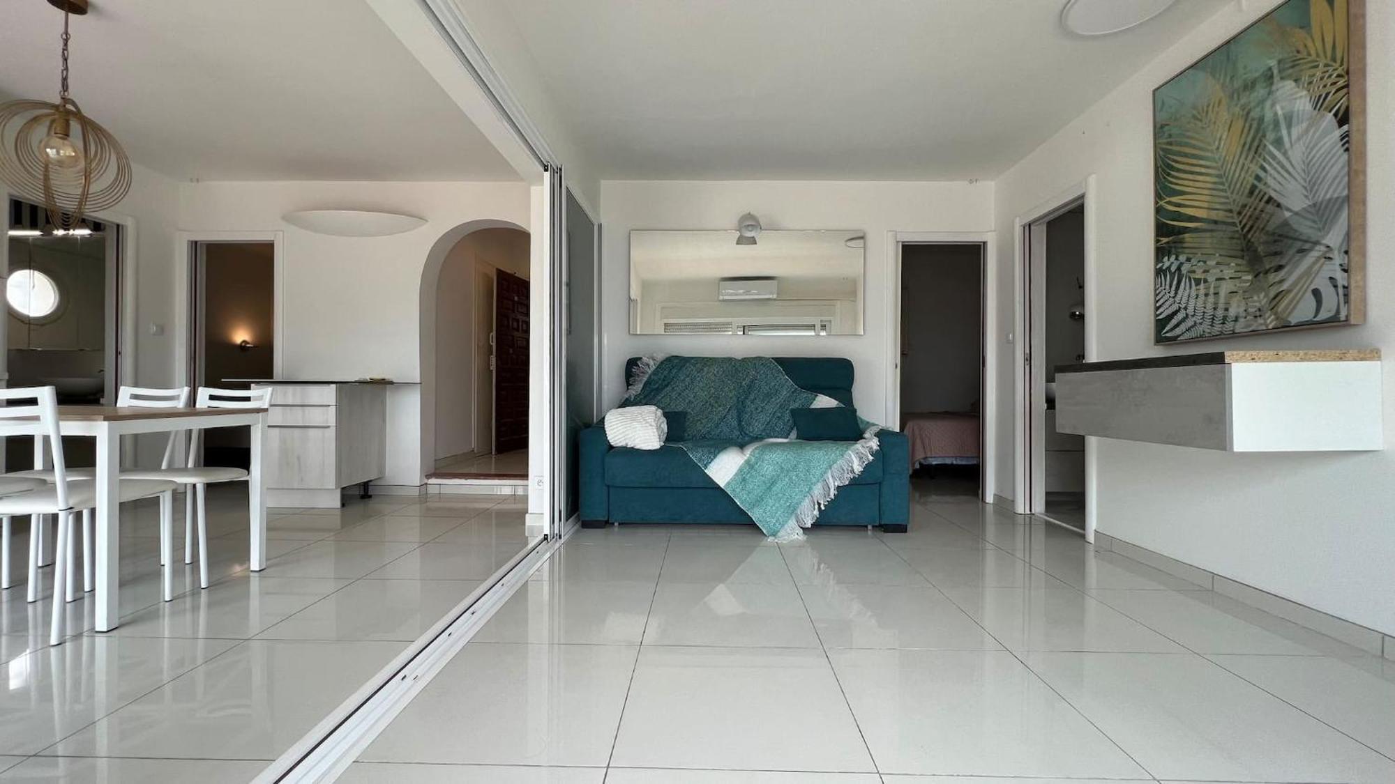 Precioso Apartamento Moderno En Primera Linea Del Mar Av-11 Roses Dış mekan fotoğraf
