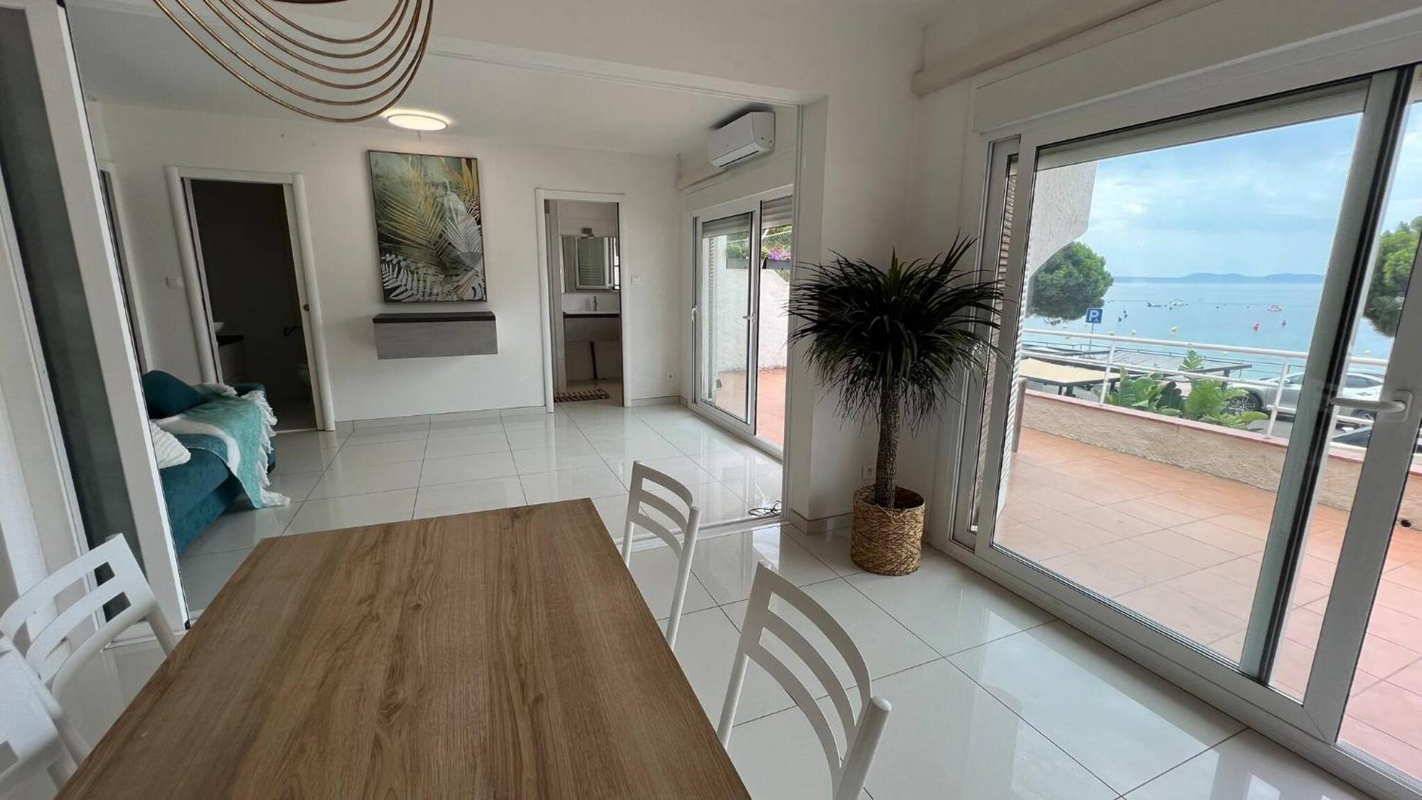 Precioso Apartamento Moderno En Primera Linea Del Mar Av-11 Roses Dış mekan fotoğraf