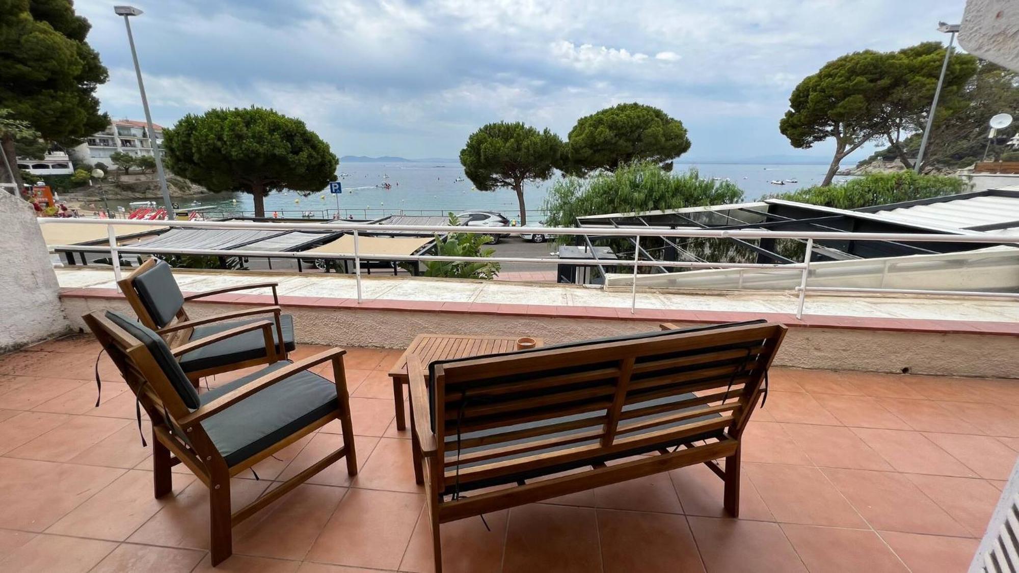 Precioso Apartamento Moderno En Primera Linea Del Mar Av-11 Roses Dış mekan fotoğraf