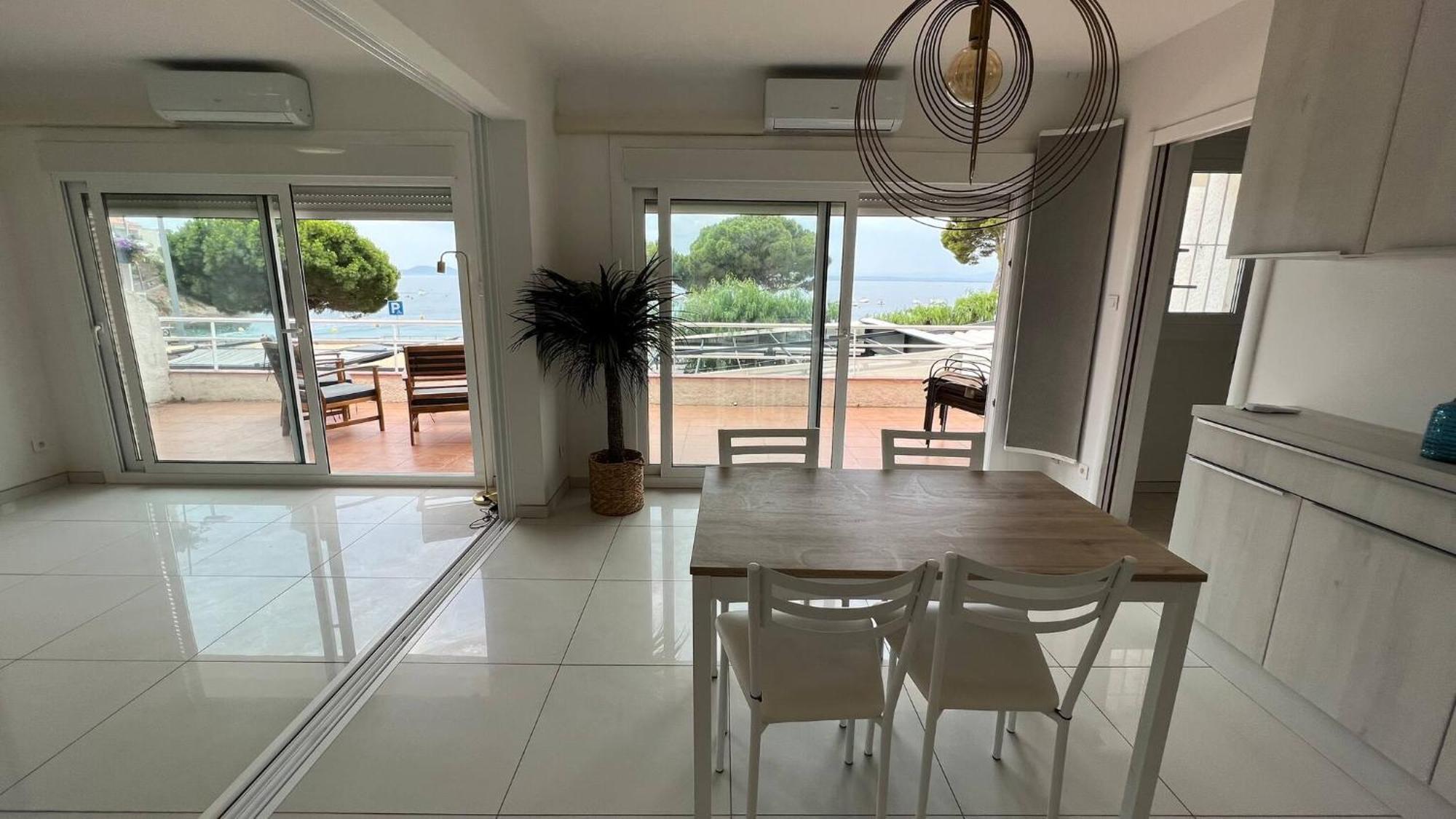 Precioso Apartamento Moderno En Primera Linea Del Mar Av-11 Roses Dış mekan fotoğraf